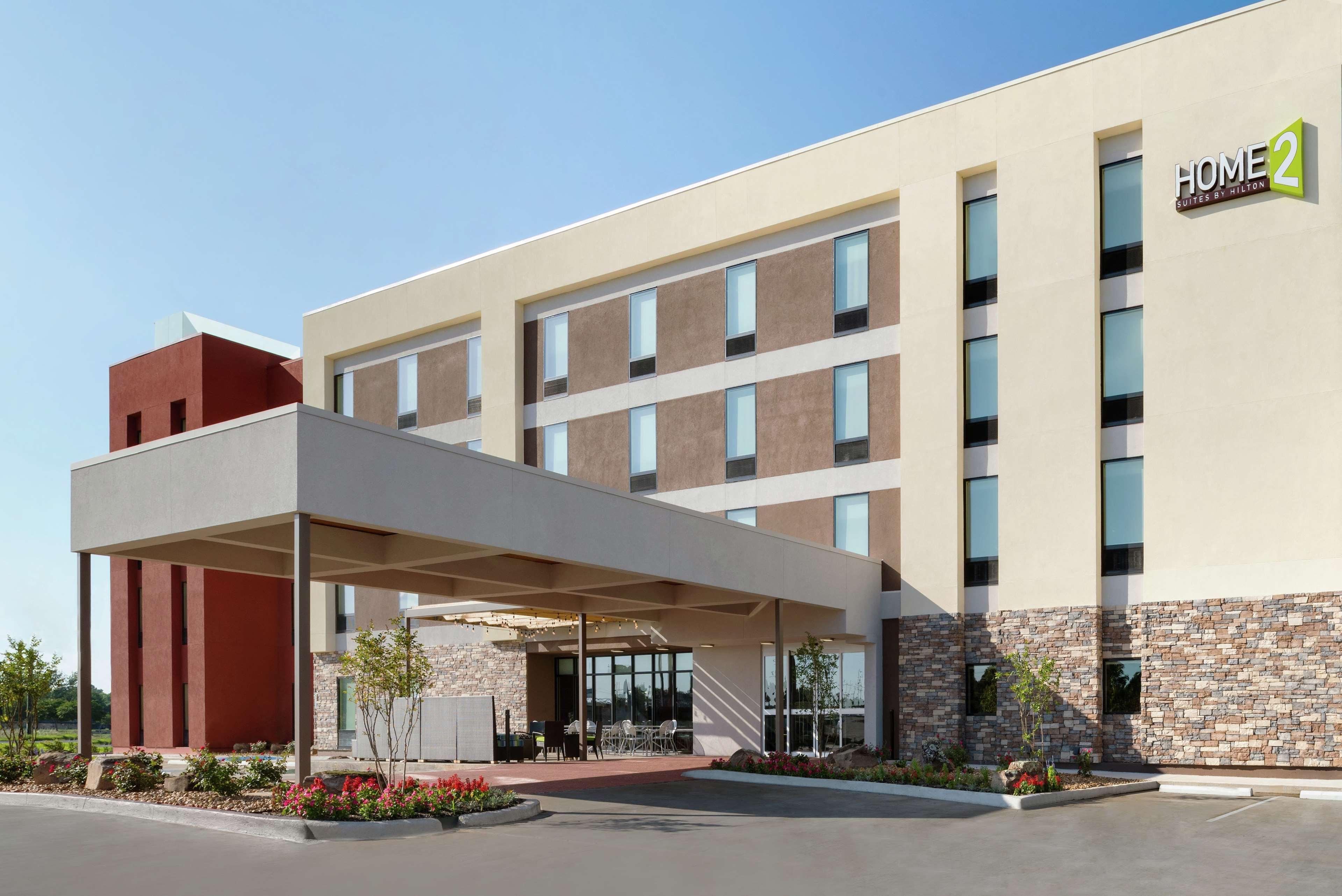 Home2 Suites By Hilton Alexandria Exterior photo
