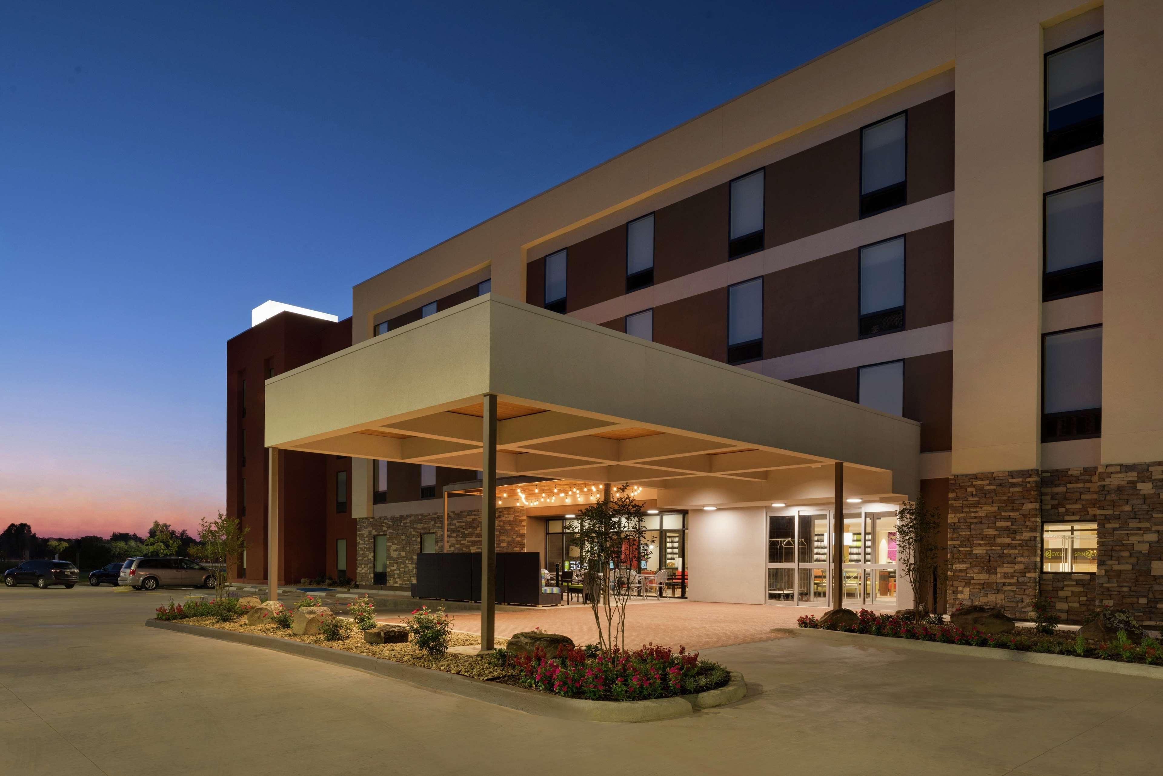 Home2 Suites By Hilton Alexandria Exterior photo