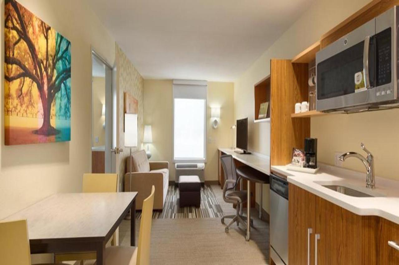Home2 Suites By Hilton Alexandria Exterior photo